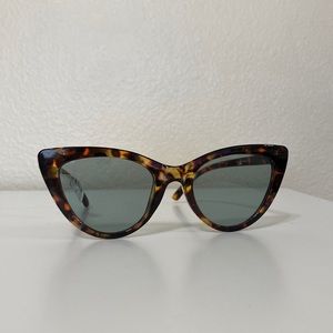 NWT Urban Outfitters Cat Eye Sunglasses